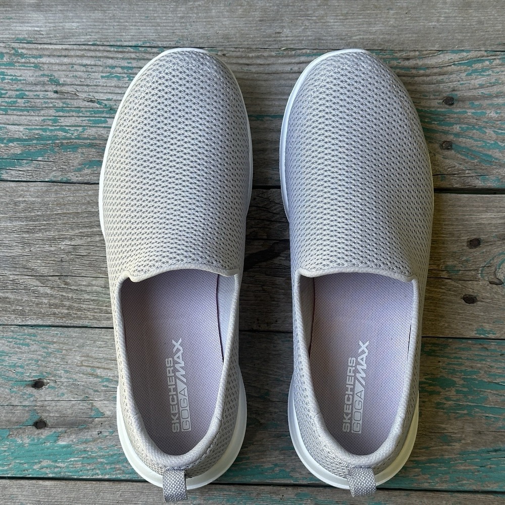Skechers Gowalk Joy Shoes Women's 9.5 US Slip On Mesh Goga Max Sneakers Gray EUC